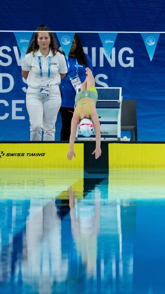 🇫🇷 WORLD SERIES PARIS - JOUR 1 🙌
Entre beaux plongeons, super ambiance et belles courses, on a passé une super première journée ! C’est parti pour le Jour 2 !
———————————————
🇬🇧 WORLD SERIES PARIS - DAY 1 🙌

Big splash, quick racing and a great mood make for a perfect first day ! Let’s go for day 2 ⚡️