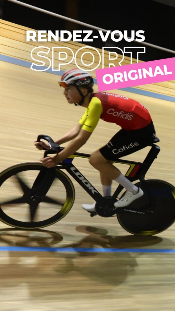 💨 Vitesse enclenchée au vélodrome de Bourges, Louis Hubert ne tourne pas en rond… il envoie 🔥

Para-cycliste de l’équipe de France, focus maximal, jambes en feu, mental d’acier et partage immense.
 
👀 Ce teaser, c’est juste l’échauffement, la version longue est sur YouTube (lien en bio)